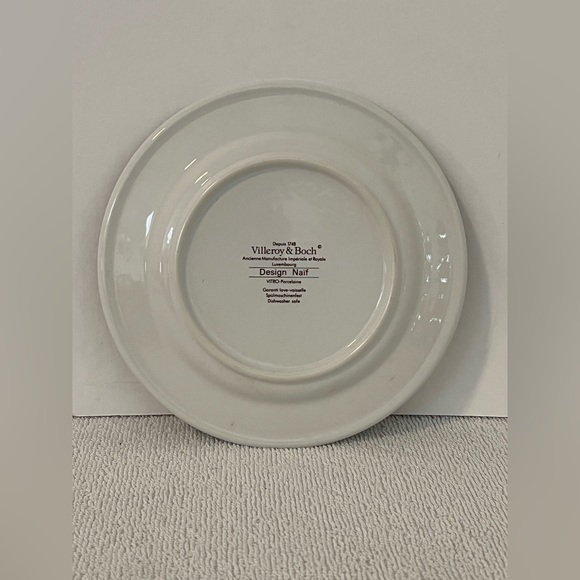 Villeroy & Boch Naif 13 Inch Serving Platter Sandwich Tray & 2 Salad Plates - Picture 10 of 11
